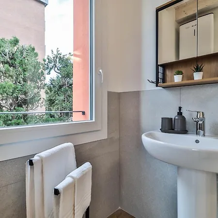 Luxury - Agnini 2 *