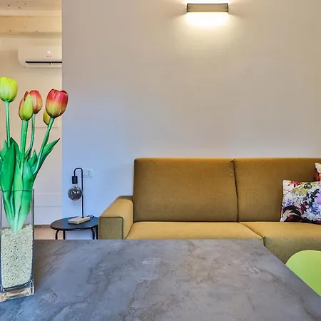 Διαμέρισμα Luxury - Agnini 2